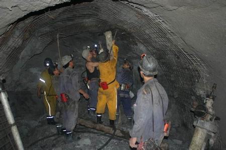定城镇工程爆破中的危险因素分析以及应对工程爆破危险的措施